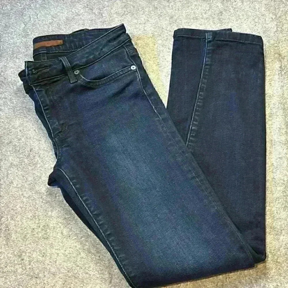 Joe's Jeans, Flawless The Icon Ankle Mid Rise Skinny Ankle. Size 26. - Picture 1 of 11